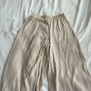 Oak and Fort Pleated Pant Cropped